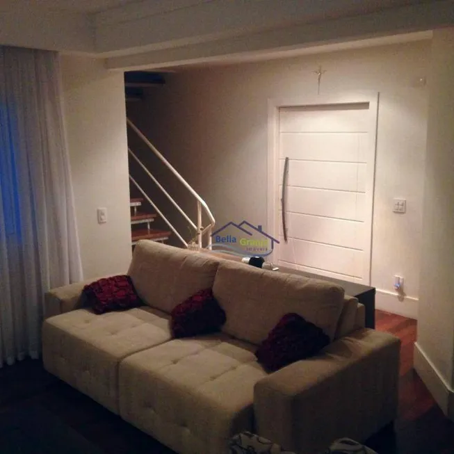 Foto 1 de Casa de Condomínio com 4 Quartos à venda, 198m² em Granja Viana, Cotia