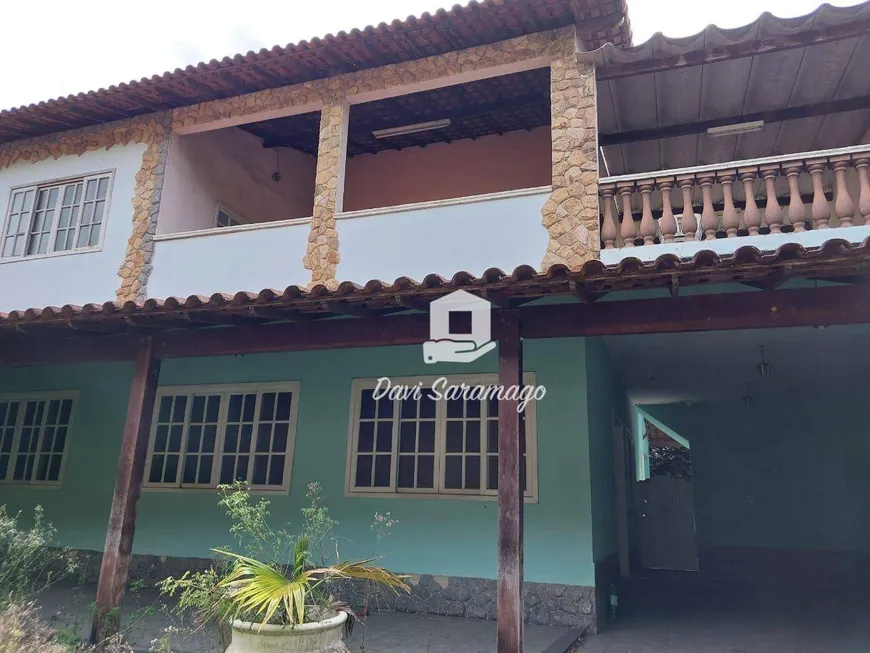 Foto 1 de Casa com 4 Quartos à venda, 322m² em Caramujo, Niterói