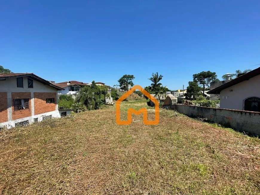 Foto 1 de Lote/Terreno à venda, 4506m² em Iririú, Joinville