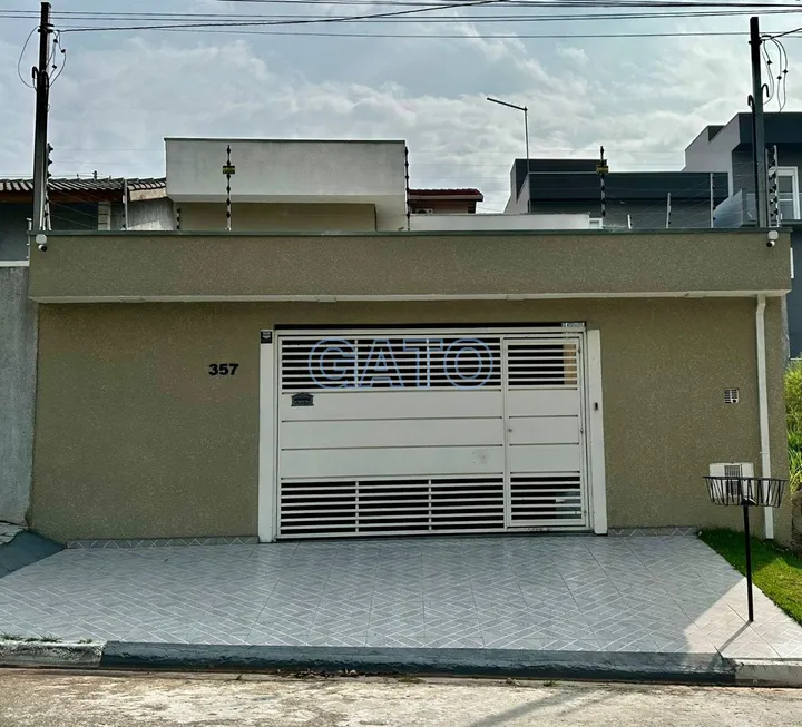 Foto 1 de Casa com 2 Quartos à venda, 129m² em Portal dos Ipes 3, Cajamar