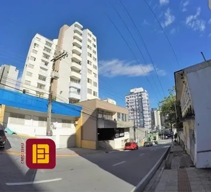 Foto 1 de Apartamento com 2 Quartos à venda, 83m² em Centro, Florianópolis