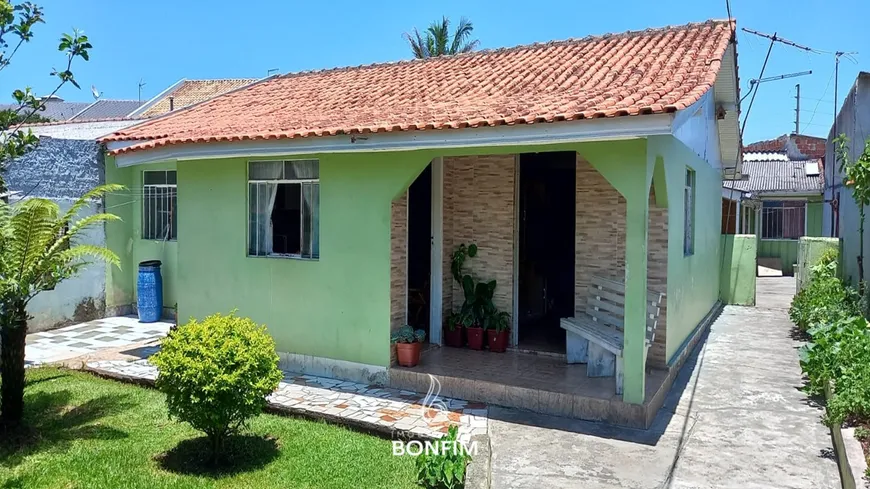 Foto 1 de Casa com 3 Quartos à venda, 558m² em Bairro Novo, Curitiba