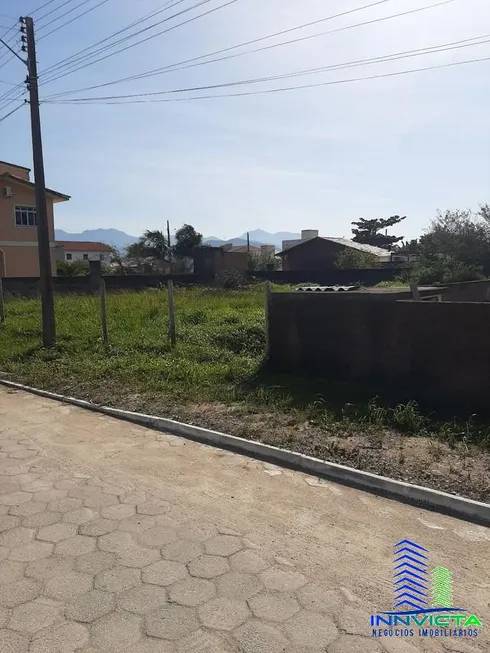 Foto 1 de Lote/Terreno à venda, 325m² em Praia do Sonho, Palhoça