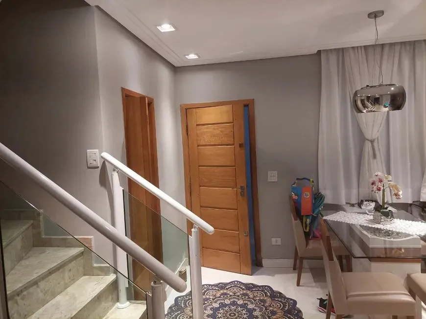 Foto 1 de Casa de Condomínio com 2 Quartos à venda, 98m² em Vila Ré, São Paulo