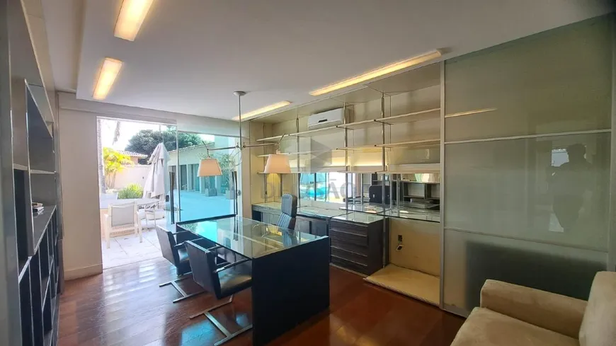 Foto 1 de Casa com 4 Quartos à venda, 800m² em Belvedere, Belo Horizonte