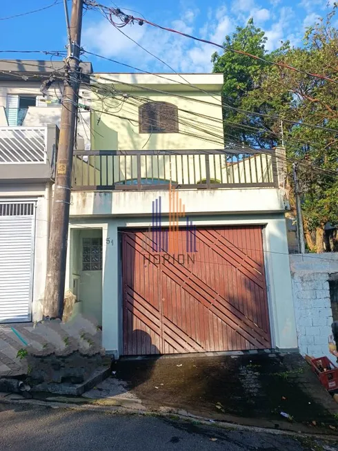 Foto 1 de Sobrado com 1 Quarto à venda, 97m² em Vila Eldizia, Santo André