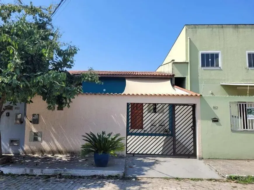 Foto 1 de Casa com 1 Quarto à venda, 68m² em Jardim Aliança II, Resende