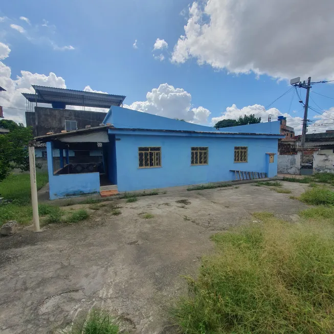 Foto 1 de Casa com 2 Quartos para venda ou aluguel, 100m² em Comendador Soares, Nova Iguaçu