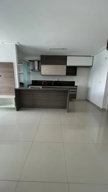 Foto 1 de Apartamento com 2 Quartos para alugar, 68m² em Caminho Das Árvores, Salvador