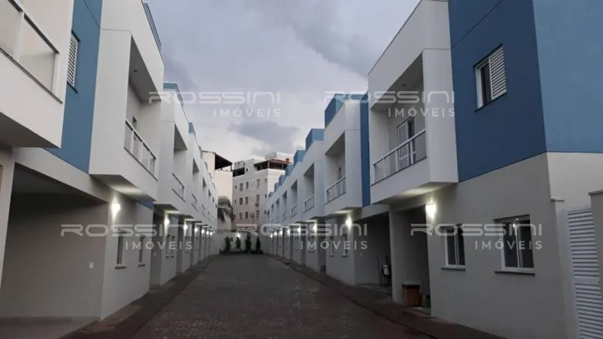 Foto 1 de Casa de Condomínio com 3 Quartos à venda, 127m² em Alto do Ipiranga, Ribeirão Preto