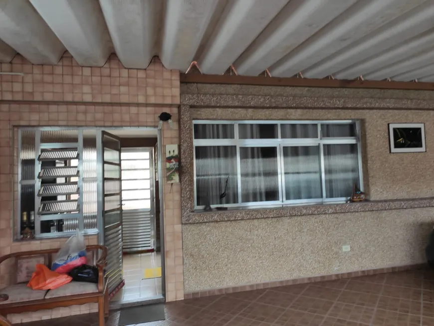 Foto 1 de Casa com 4 Quartos à venda, 115m² em Bom Retiro, Santos