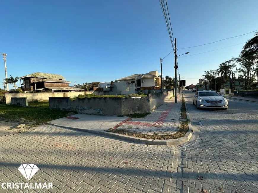 Foto 1 de Lote/Terreno à venda, 625m² em Mariscal, Bombinhas