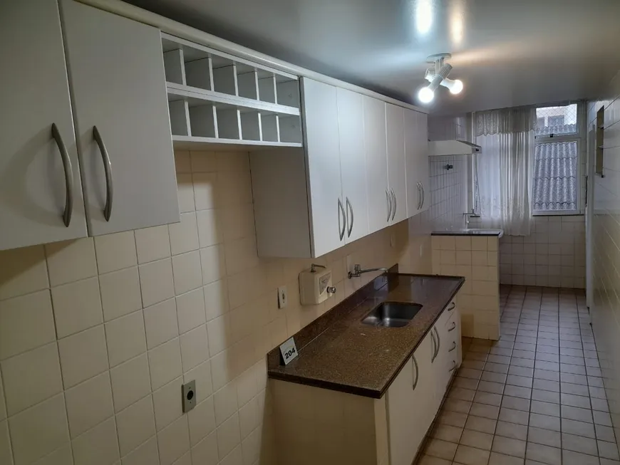 Foto 1 de Apartamento com 2 Quartos à venda, 80m² em Bingen, Petrópolis