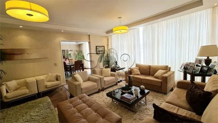 Foto 1 de Apartamento com 4 Quartos à venda, 270m² em Higienópolis, São Paulo