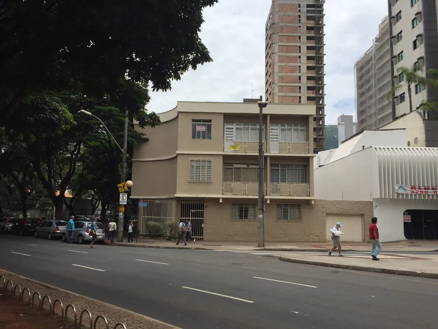 Foto 1 de Apartamento com 2 Quartos à venda, 80m² em Savassi, Belo Horizonte