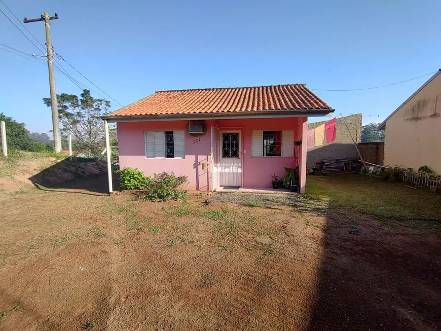 Foto 1 de Casa com 2 Quartos à venda, 55m² em Fiuza, Viamão
