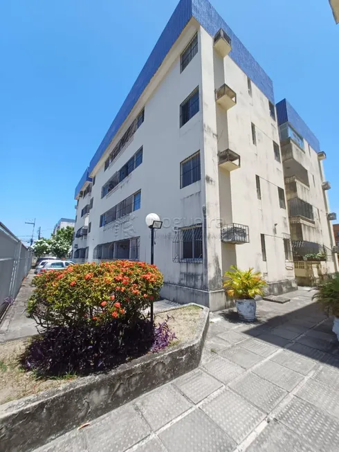 Foto 1 de Apartamento com 2 Quartos à venda, 75m² em Candeias, Jaboatão dos Guararapes