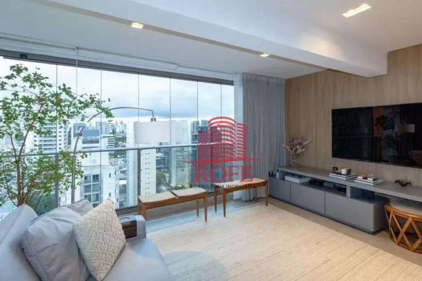 Foto 1 de Apartamento com 1 Quarto à venda, 72m² em Moema, São Paulo