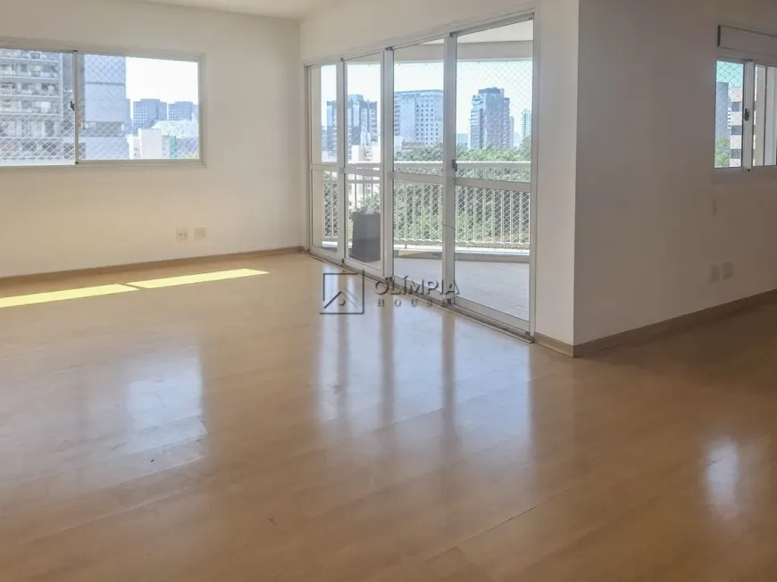 Foto 1 de Apartamento com 3 Quartos para alugar, 130m² em Pompeia, São Paulo