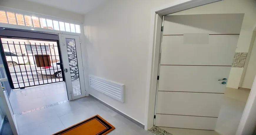 Foto 1 de Apartamento com 2 Quartos à venda, 52m² em Vila Santa Edwiges, São Paulo