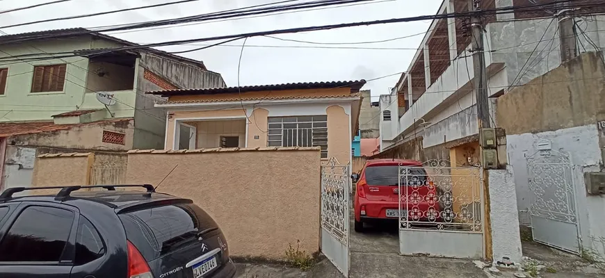 Foto 1 de Casa com 2 Quartos à venda, 65m² em Vila Iara, São Gonçalo