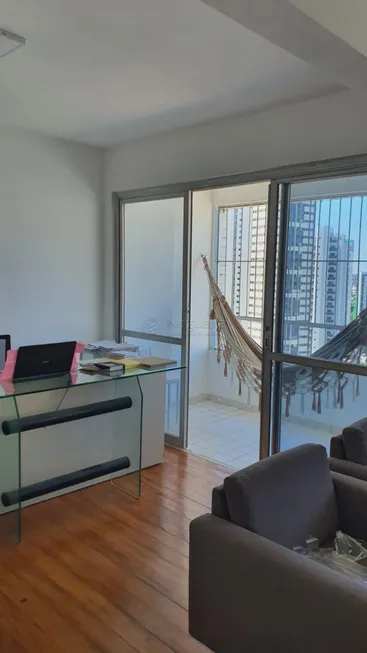 Foto 1 de Apartamento com 3 Quartos à venda, 122m² em Aflitos, Recife