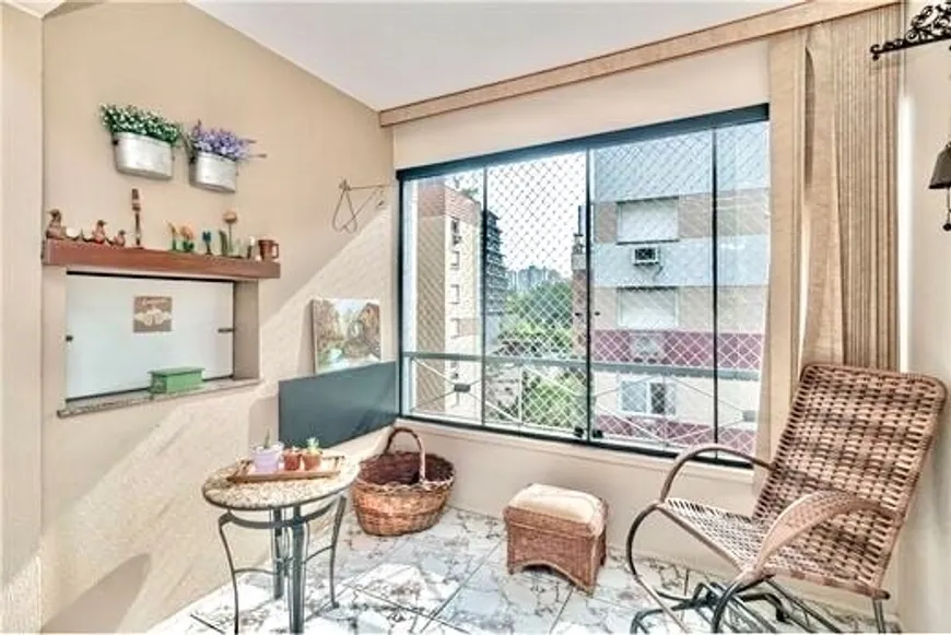 Foto 1 de Apartamento com 3 Quartos à venda, 84m² em Boa Vista, Porto Alegre