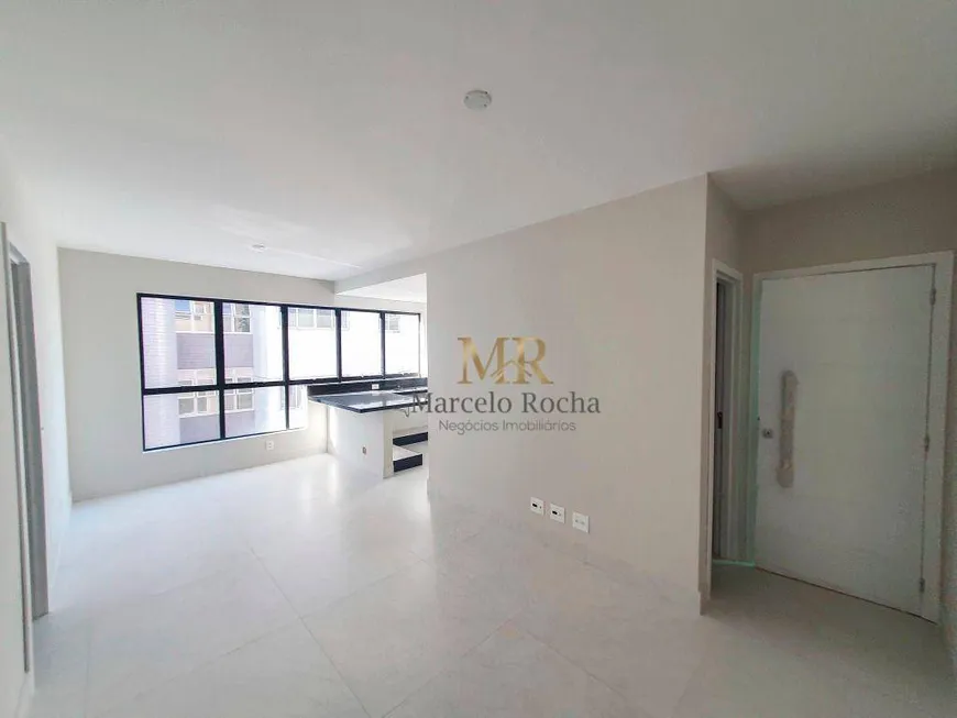 Foto 1 de Apartamento com 3 Quartos à venda, 81m² em Funcionários, Belo Horizonte