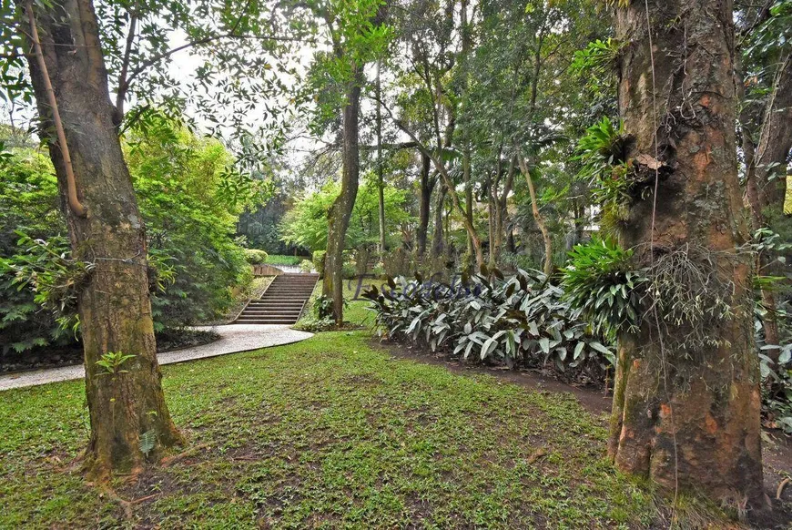 Foto 1 de Casa com 3 Quartos à venda, 976m² em Cidade Jardim, São Paulo