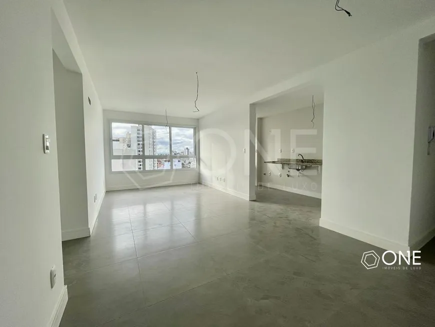 Foto 1 de Apartamento com 2 Quartos à venda, 79m² em Passo D areia, Porto Alegre