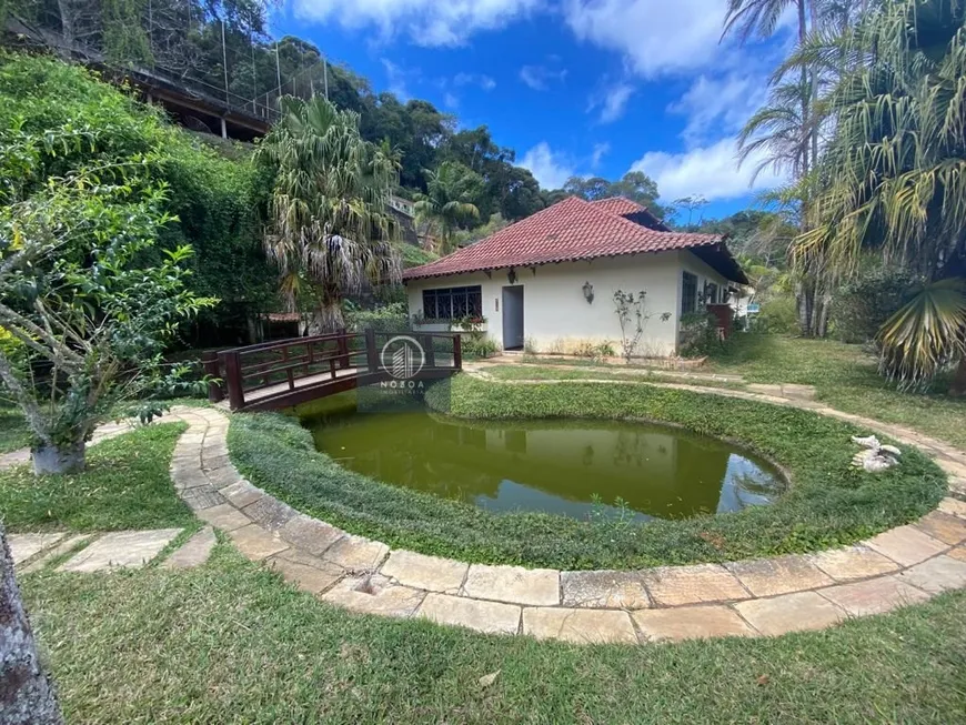 Foto 1 de Casa com 4 Quartos à venda, 228m² em Quinta da Barra, Teresópolis