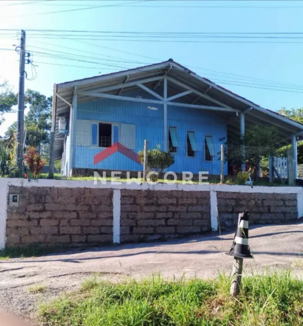 Foto 1 de Casa com 3 Quartos à venda, 100m² em Mirim, Imbituba