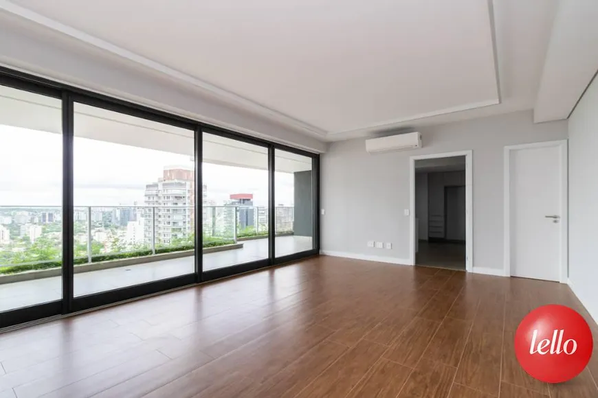 Foto 1 de Apartamento com 3 Quartos para alugar, 176m² em Pinheiros, São Paulo