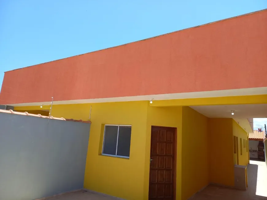 Foto 1 de Casa com 2 Quartos à venda, 90m² em Jardim Guacyra, Itanhaém