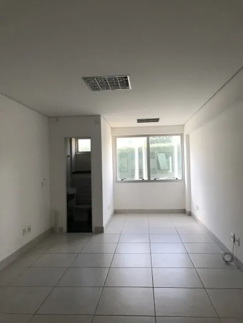 Foto 1 de Sala Comercial para alugar, 115m² em Estoril, Belo Horizonte