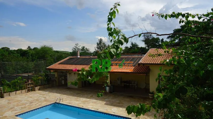 Foto 1 de Fazenda/Sítio com 3 Quartos à venda, 250m² em Recanto das Aguas, Paulínia