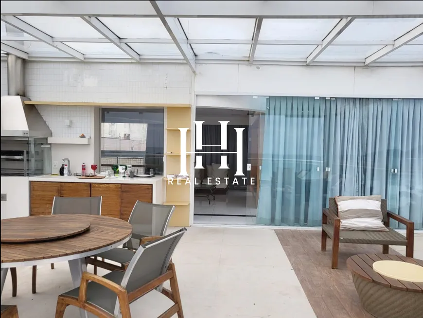 Foto 1 de Apartamento com 2 Quartos para alugar, 210m² em Barra da Tijuca, Rio de Janeiro