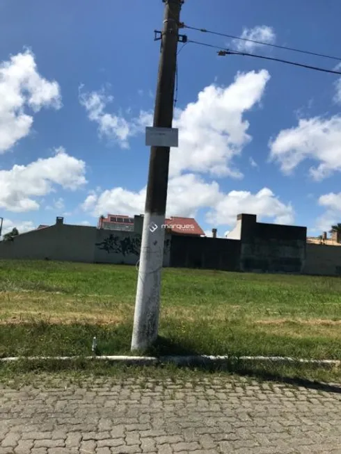 Foto 1 de Lote/Terreno à venda, 432m² em Três Vendas, Pelotas