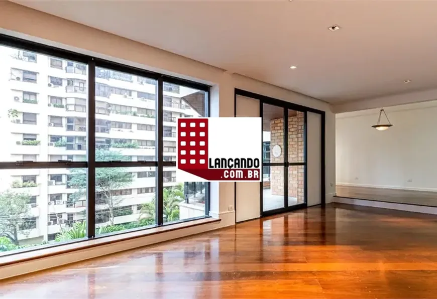 Foto 1 de Apartamento com 4 Quartos à venda, 190m² em Vila Nova Conceição, São Paulo