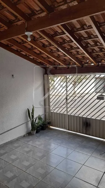 Foto 1 de Casa com 2 Quartos à venda, 57m² em Jardim Wanel Ville V, Sorocaba