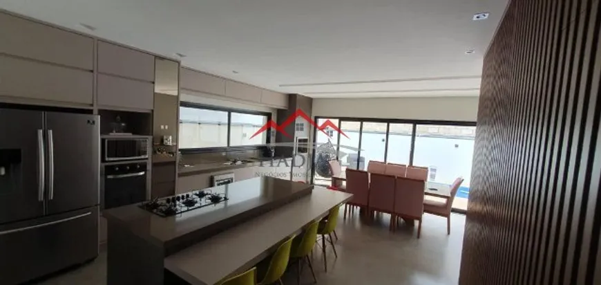 Foto 1 de Casa de Condomínio com 3 Quartos à venda, 210m² em Loteamento Reserva Ermida, Jundiaí