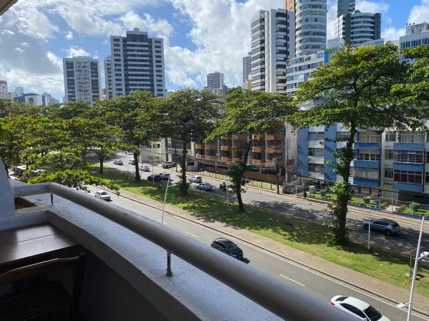 Foto 1 de Apartamento com 1 Quarto para alugar, 50m² em Ondina, Salvador