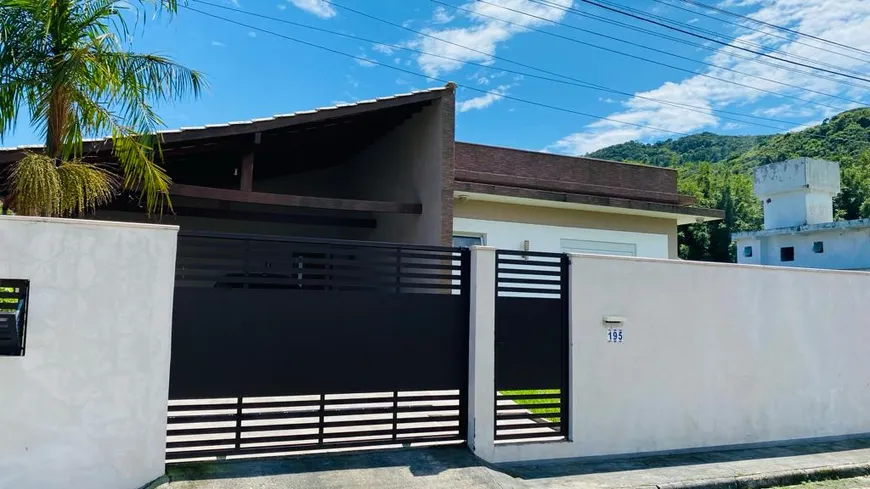 Foto 1 de Casa com 3 Quartos à venda, 185m² em Vargem Grande, Florianópolis