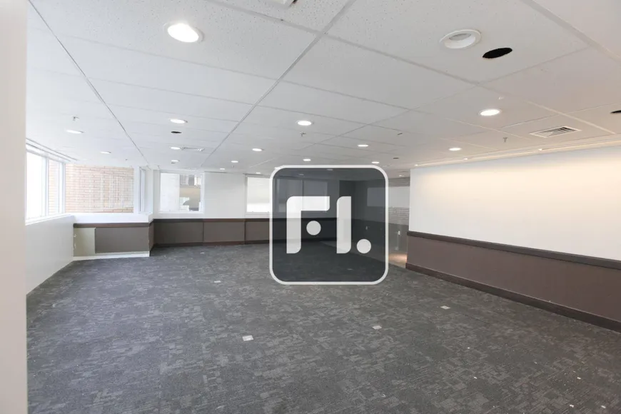 Foto 1 de Sala Comercial para alugar, 201m² em Vila Olímpia, São Paulo