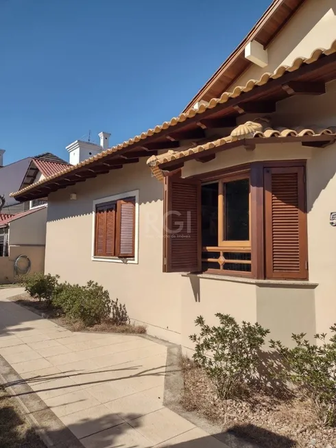Foto 1 de Casa com 5 Quartos à venda, 336m² em Estância Velha, Canoas