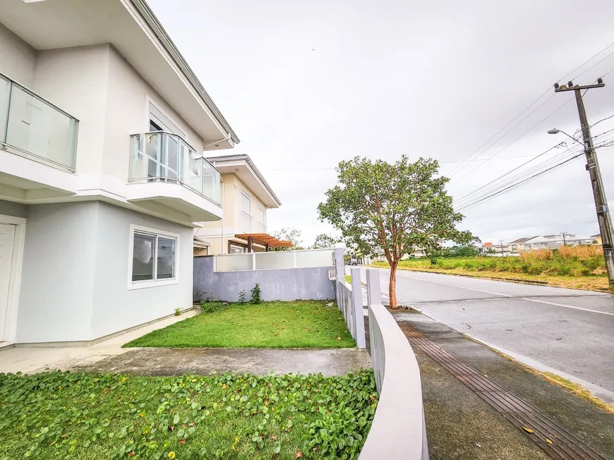 Foto 1 de Casa com 3 Quartos à venda, 136m² em Campeche, Florianópolis