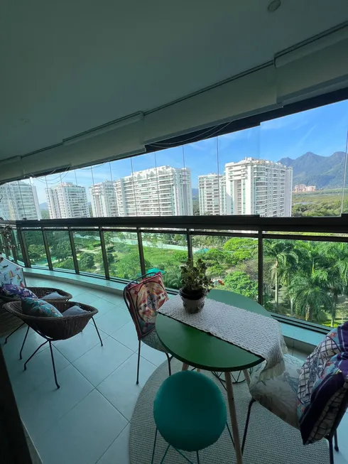 Foto 1 de Apartamento com 3 Quartos à venda, 111m² em Peninsula, Rio de Janeiro