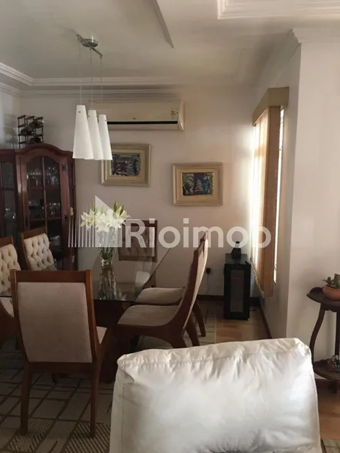 Foto 1 de Casa de Condomínio com 4 Quartos à venda, 269m² em Vargem Pequena, Rio de Janeiro