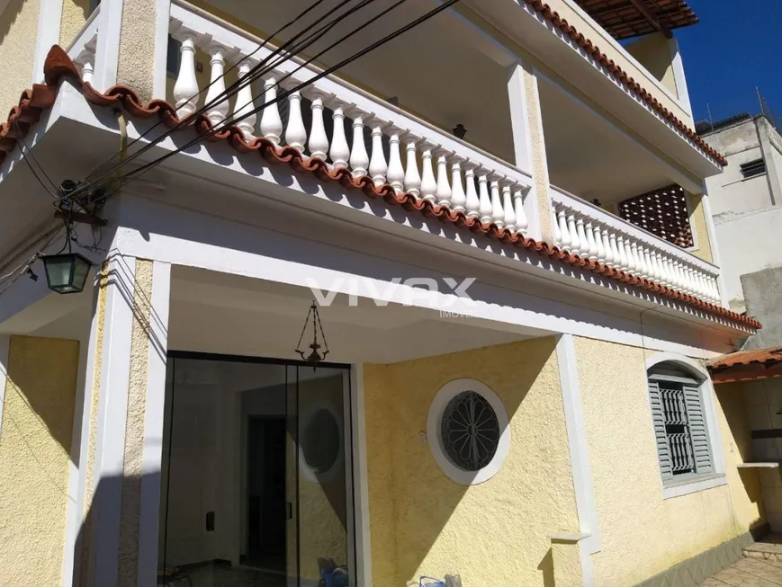Foto 1 de Casa com 3 Quartos à venda, 278m² em Todos os Santos, Rio de Janeiro
