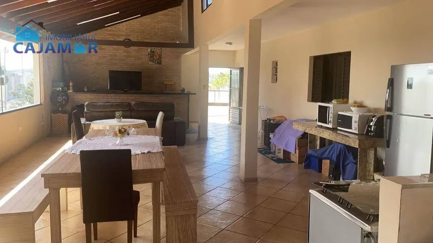 Foto 1 de Fazenda/Sítio com 3 Quartos à venda, 120m² em Polvilho, Cajamar